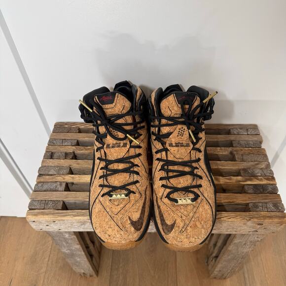 Nike Lebron 12 EXT King Cork. Basketball, Championship, MVP, Athletic Shoes. 9.5